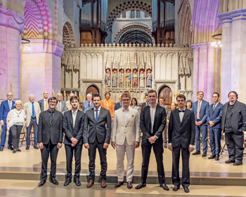 Prizewinners (front row): Grant Smith, Alexis Grizard, Ádám Tabajdi, Aleksanteri Wallius, Bernard Hauk, Andoni Andrada (photo credit: Stephen Boffey)